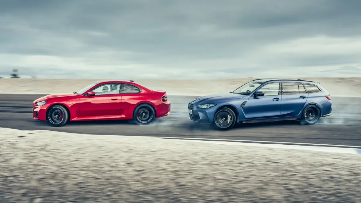 BMW M2 vs BMW M3 Touring Manhart: ¡Duelo de Titanes en la Pista! ⚡️🔥