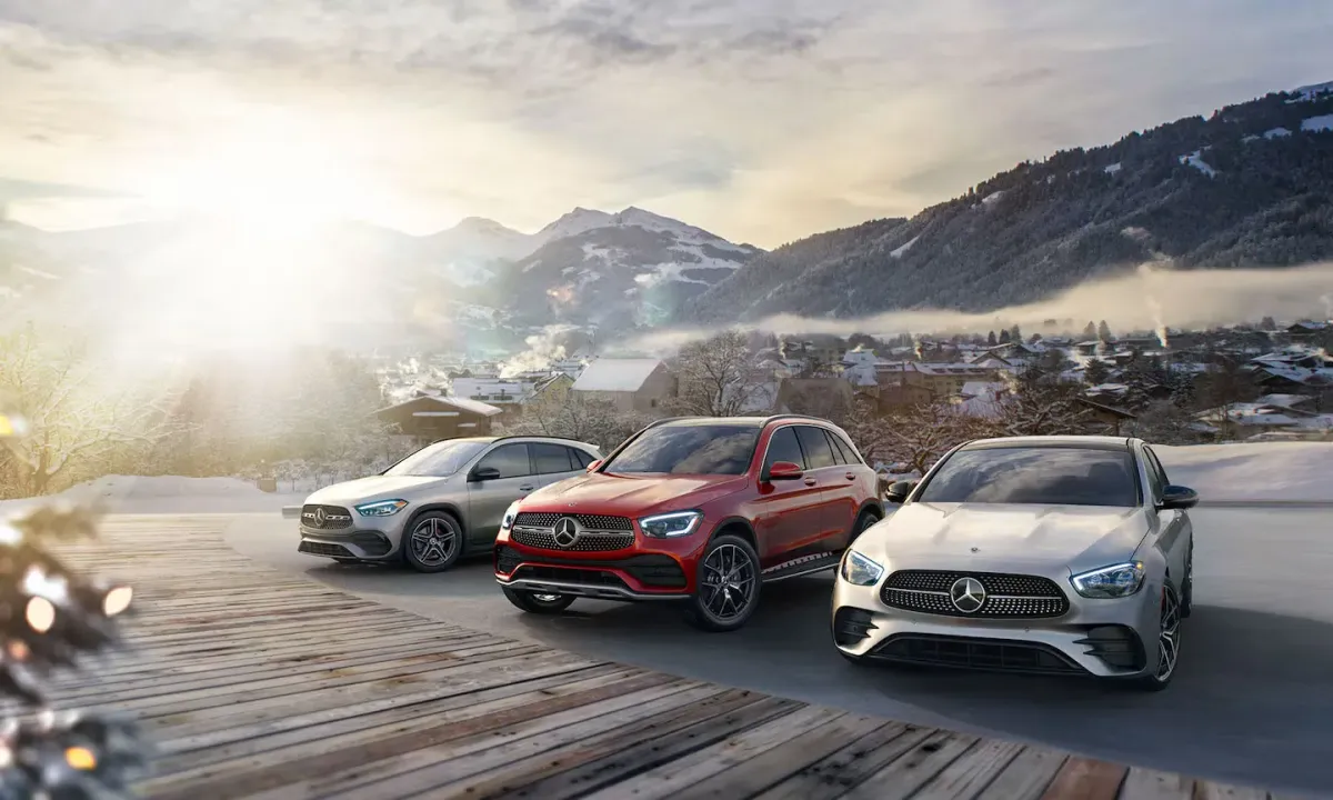 Mercedes-Benz Holidays with Love 2024: Campaña Navideña, Nuevos Modelos y Tecnología de Conducción