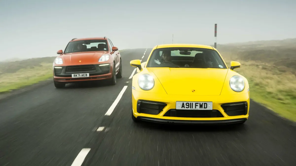 💨 Porsche 911 Dakar vs. Macan GTS: ¡Carrera en el barro! Análisis y Datos