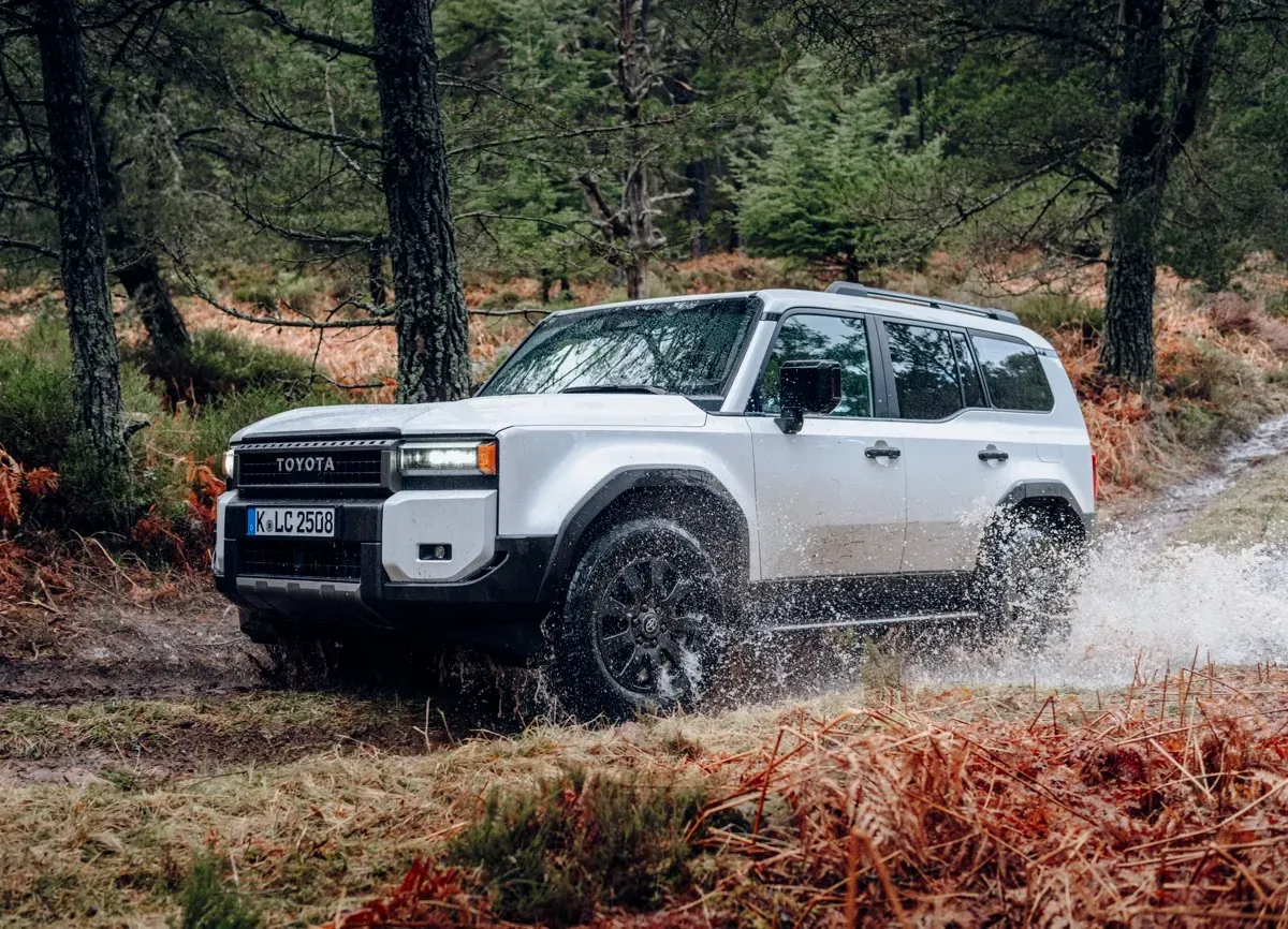 Toyota Land Cruiser 250: Análisis a Fondo del Nuevo Todoterreno 2024