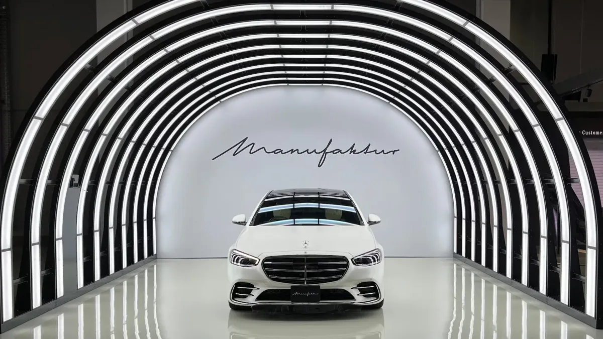 Mercedes-Benz MANUFAKTUR Studio: Personalización de Lujo y Alta Gama en Sindelfingen