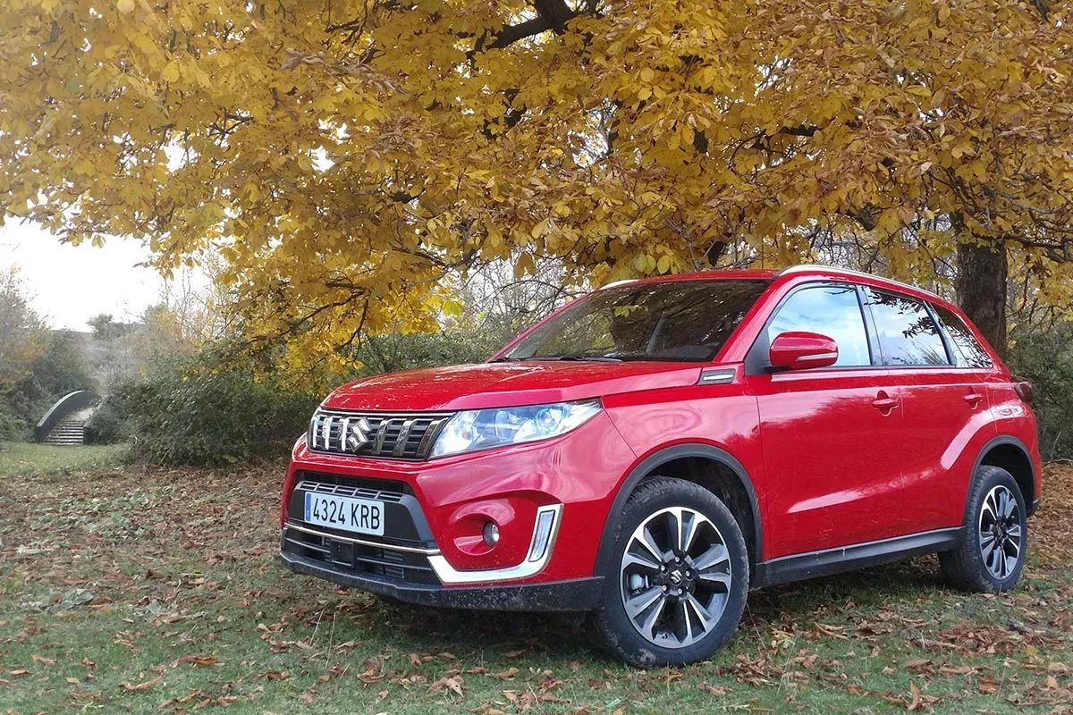 Suzuki Vitara 2019: Análisis a Fondo del SUV Subcompacto 🚗💨