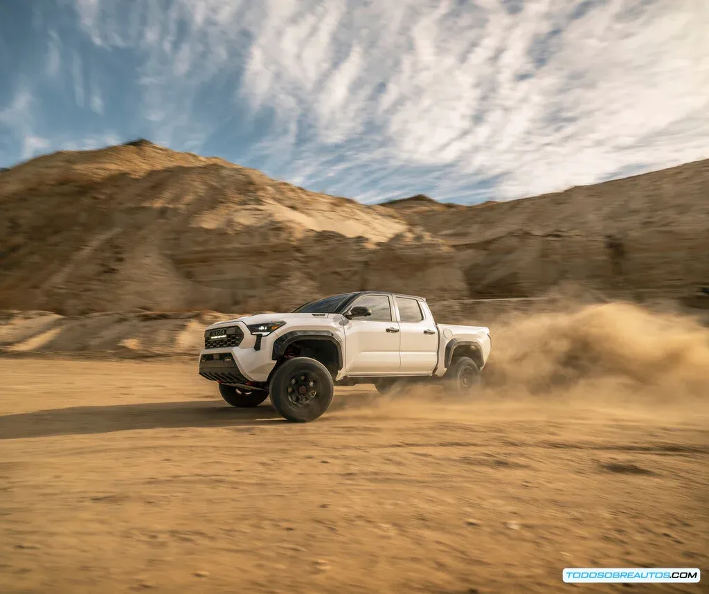 Toyota Tacoma TRD PRO HEV 2025: Análisis completo de la pick-up híbrida off-road en México