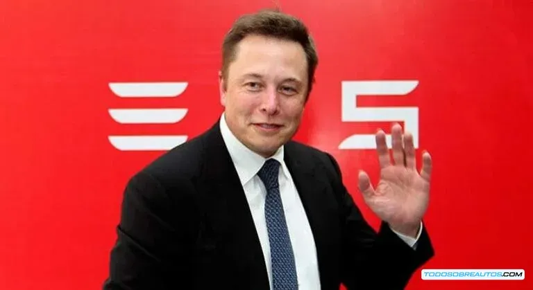 El Impacto de la Fortuna de Elon Musk en Tesla y el Futuro del Vehículo Eléctrico