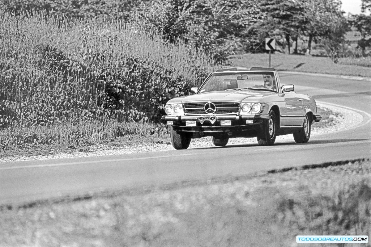 Mercedes-Benz 380SL 1985: Prueba a fondo de un clásico atemporal - Análisis y especificaciones