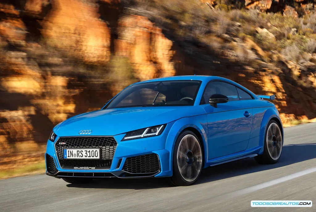 Adiós al Audi TT RS: Reseña y Análisis del Deportivo Icónico (Prueba de Conducción)