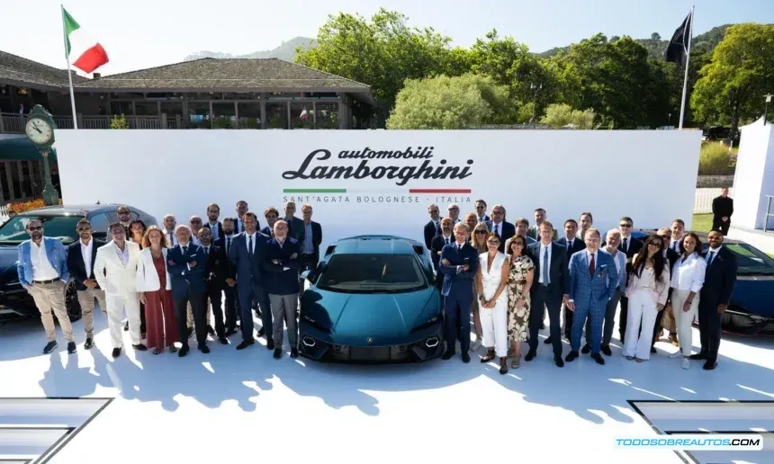 Lamborghini rompe récords históricos de ventas en 2024:  Revuelto, Huracán y Urus lideran el éxito