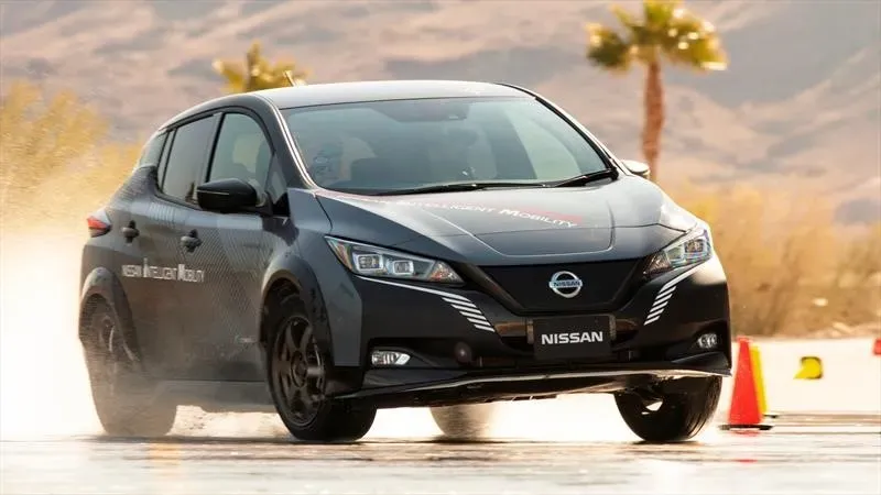 Nissan e-4ORCE: La tecnología que revoluciona la conducción, explicada con el ejemplo del ramen