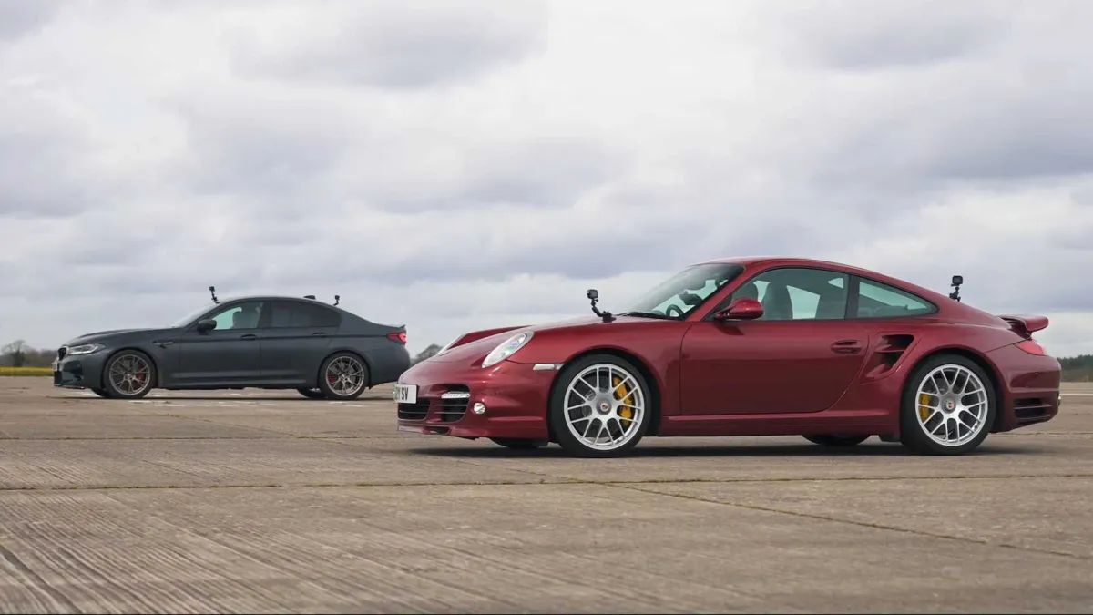 Porsche 911 Turbo S vs BMW M5 CS: ¡La Batalla de los Gigantes! 🏎️🔥