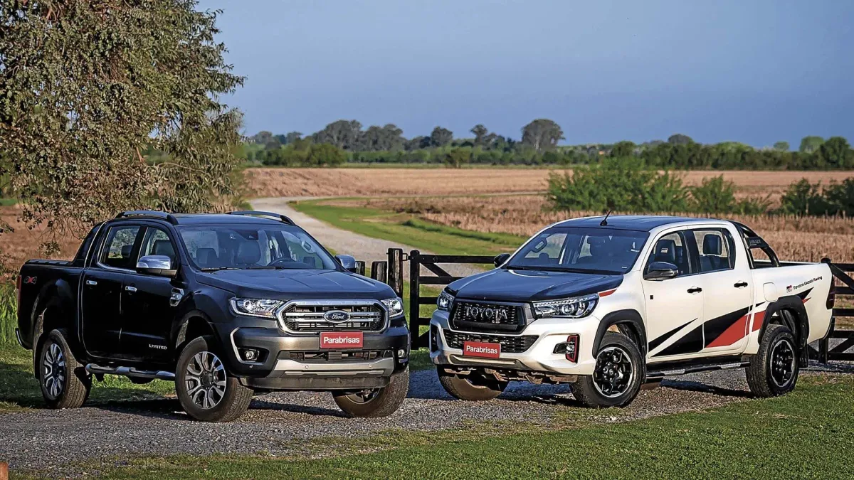 Ford Ranger vs Toyota Hilux: ¡La Batalla Off-Road Definitiva! 🏆