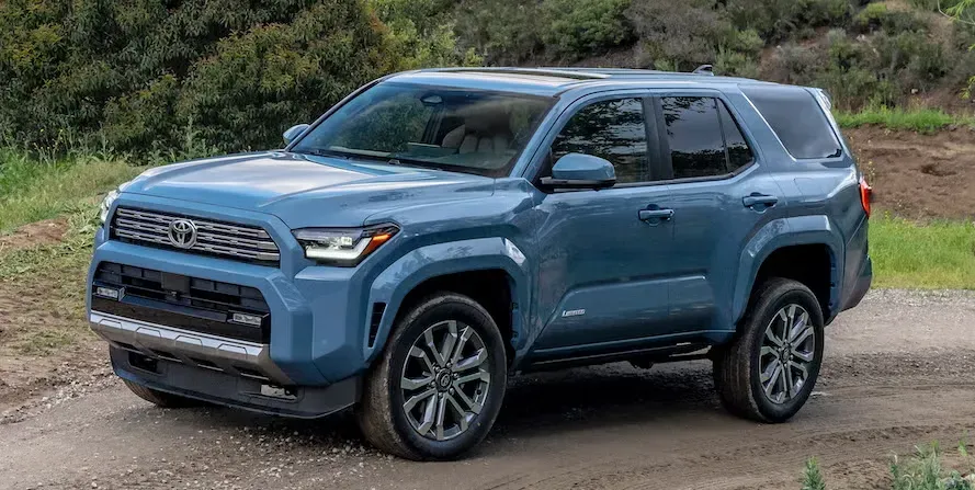 Toyota 4Runner 2025: Fotos Exteriores, Diseño y Primeras Impresiones - Análisis Completo