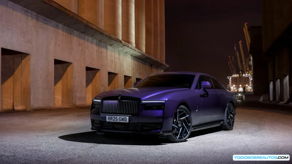 Rolls-Royce Black Badge Spectre: El Lado Oscuro del Lujo Eléctrico al Descubierto