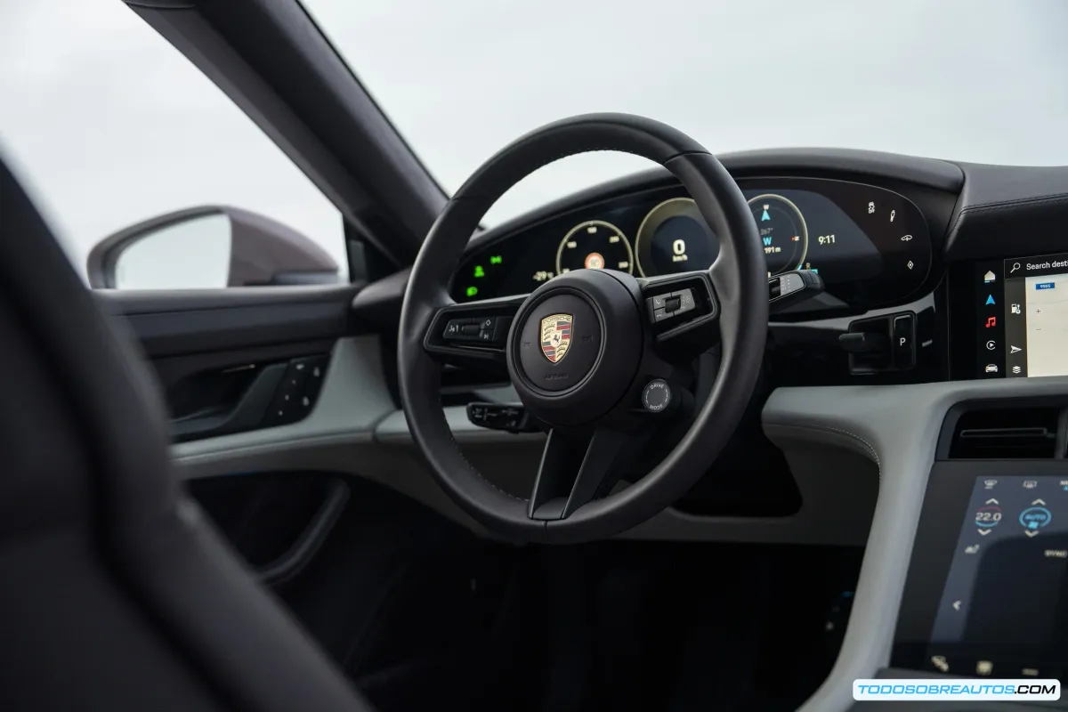 Porsche Taycan 4 2025: Fotos del Interior y Análisis Exclusivo - ¡Descubre sus Lujos!