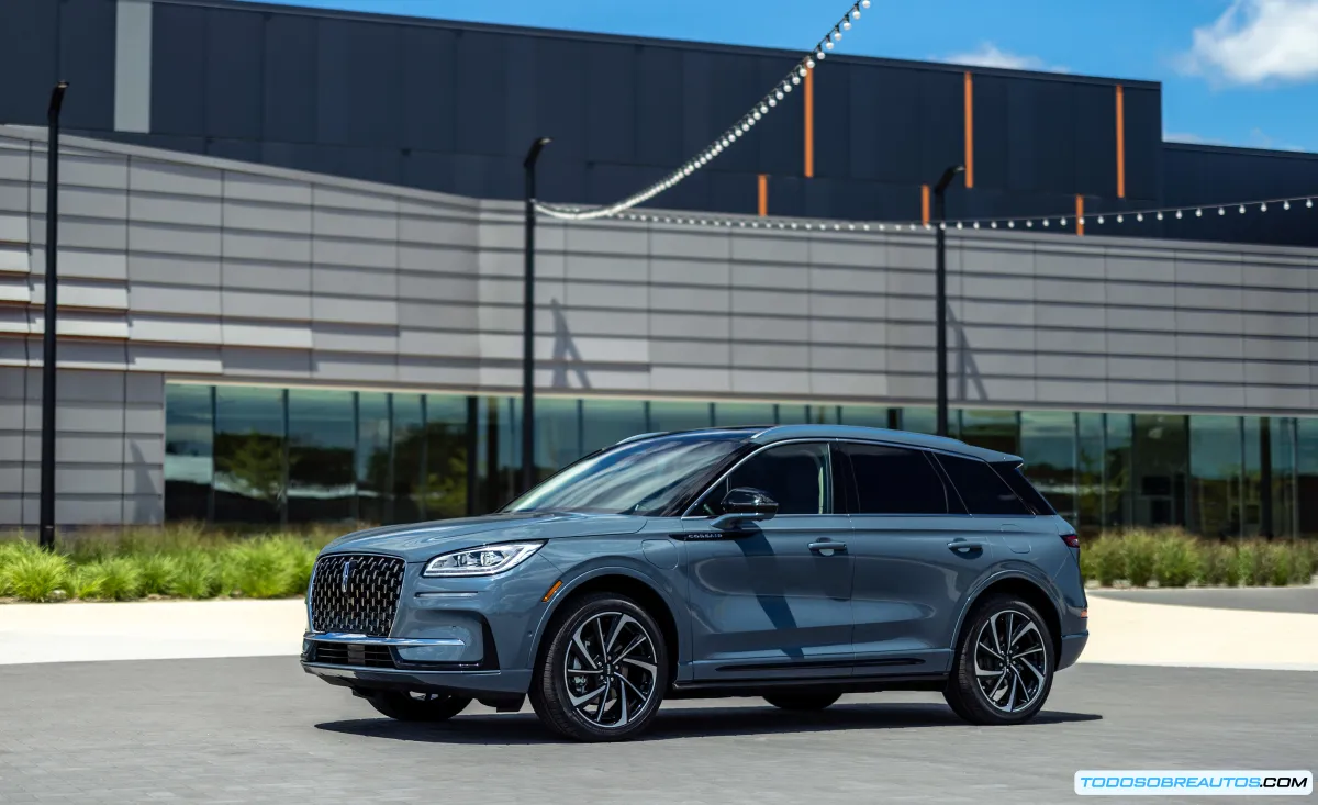 Lincoln Corsair Hybrid 2024: Análisis completo, especificaciones y precio del SUV híbrido