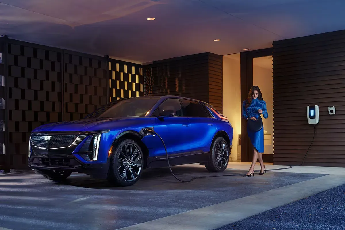 Cadillac Lyriq 2024 y 2025: Descuentos, Financiamiento a Baja Tasa y Novedades en Febrero de 2025