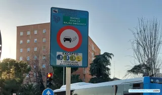 Cartel informativo de la Zona de Bajas Emisiones (ZBE) de Madrid