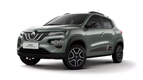 Renault Kwid E-Tech verde oliva