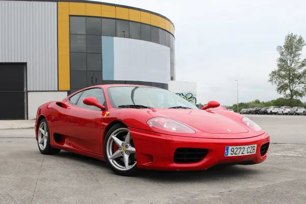 Ferrari 360 Modena 2004 Rojo