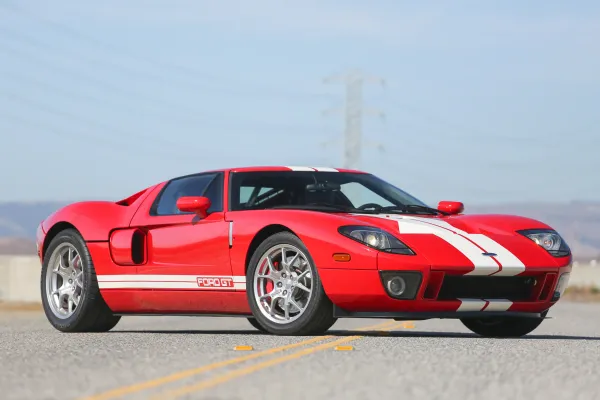 Ford GT 2005 color rojo