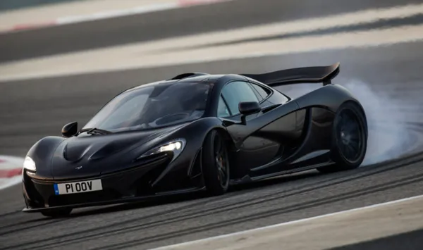 McLaren P1 Negro