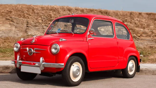 SEAT 600 Rojo