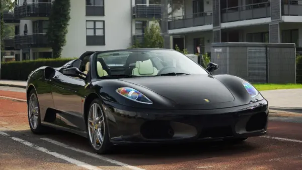 Ferrari F430 Spider Negro