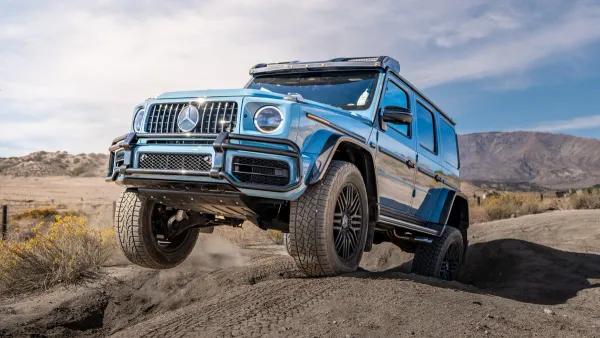 Mercedes-AMG G63 4x4² Azul