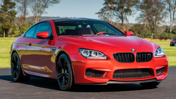 BMW M6 2014 Naranja