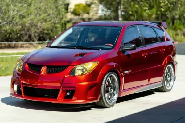 Pontiac Vibe GT Rojo