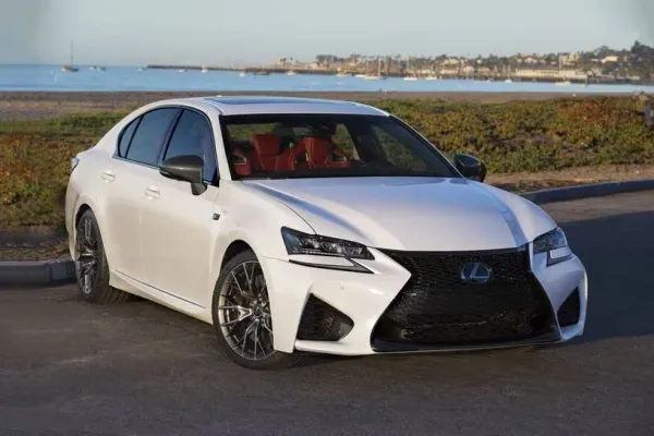 Lexus GSF 2020 Blanco