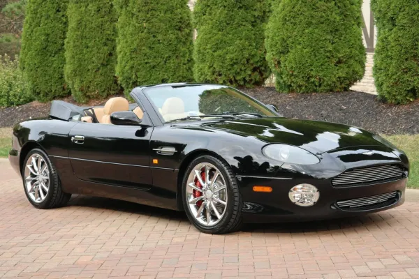 Aston Martin DB7 V12 Vantage 2002 Negro