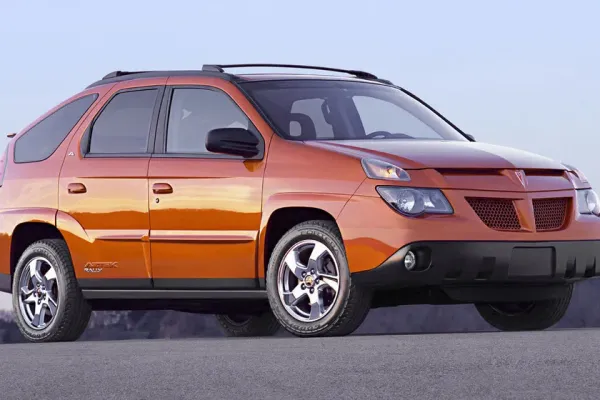 Pontiac Aztek 2005 color naranja