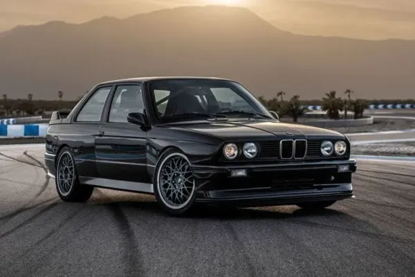  BMW E30 M3 1986 Negro