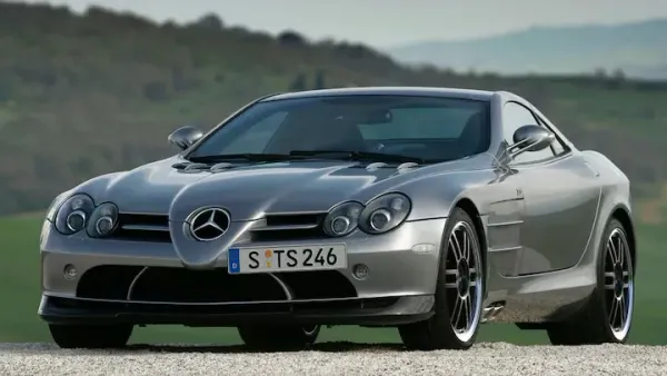 Mercedes-McLaren SLR Plateado