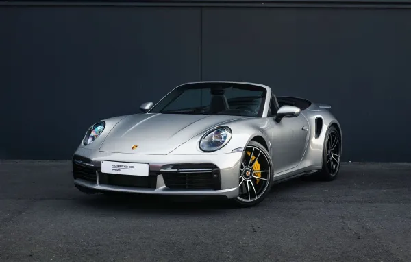 Porsche 911 Turbo S Cabriolet Plateado