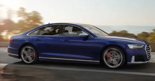 Audi S8 2020 Azul