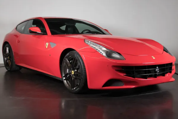 Ferrari FF 2014 Rojo