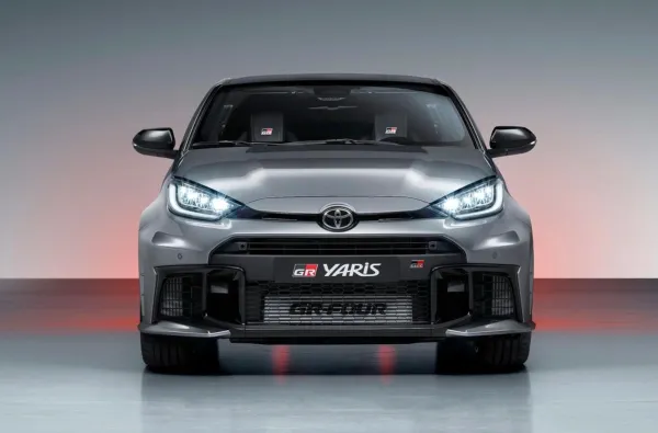 Toyota GR Yaris Gris