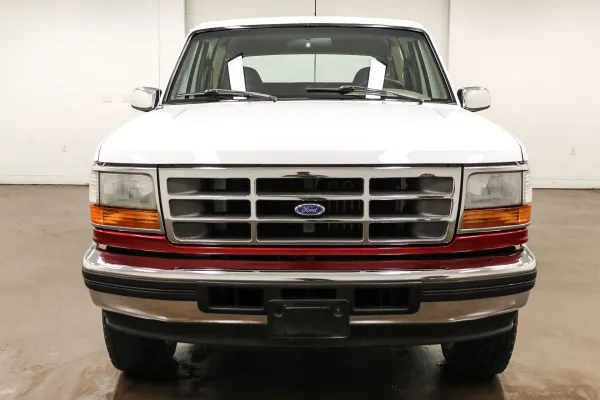 Ford Bronco de 1996 Blanco