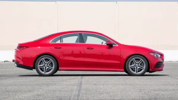 Mercedes-Benz CLA 2020 Rojo