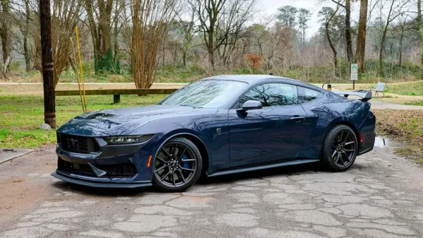 Ford Mustang Dark Horse 2024 Azul