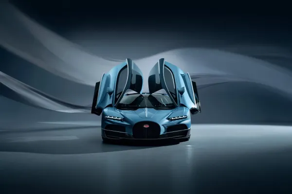 Puertas Abiertas Bugatti Tourbillon Azul