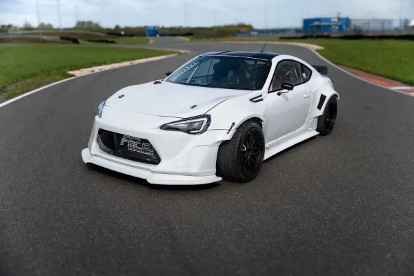 Subaru BRZ Drifting Blanco