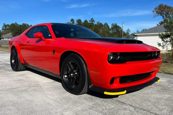 Dodge Challenger SRT Demon 170 Rojo