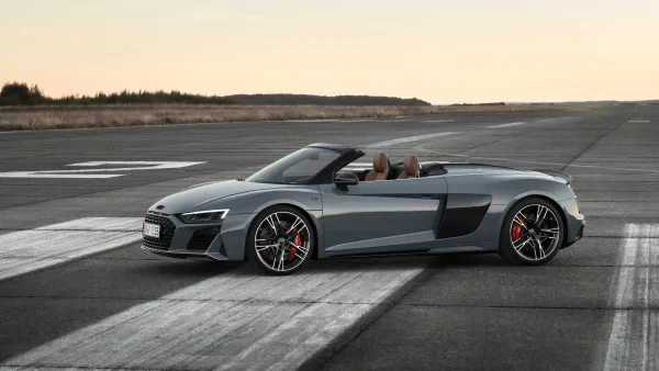 Audi R8 V10 Spyder Gris