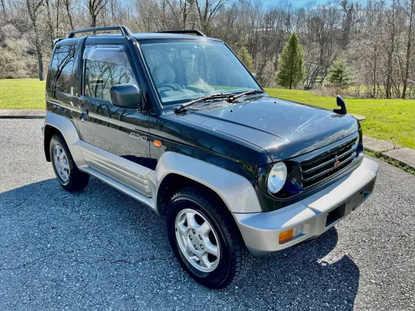 Mitsubishi Pajero Mini 1996 Negro