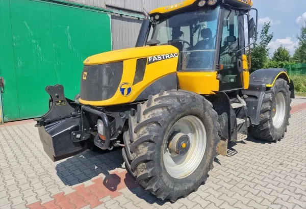 JCB Fastrack 3200 Amarillo