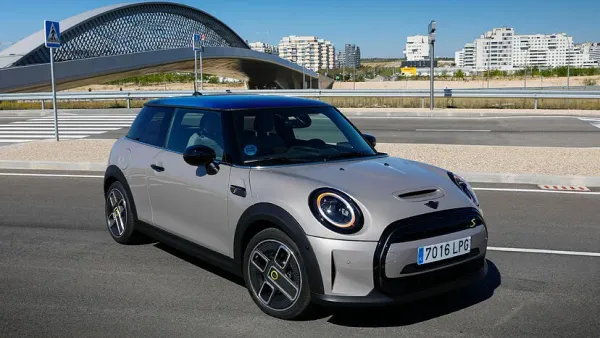 Mini Eléctrico Gris