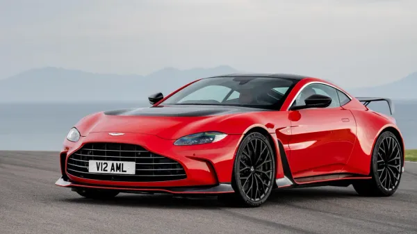 Aston Martin Vantage 2023