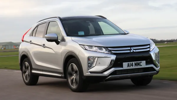 Mitsubishi Eclipse Cross Plateado